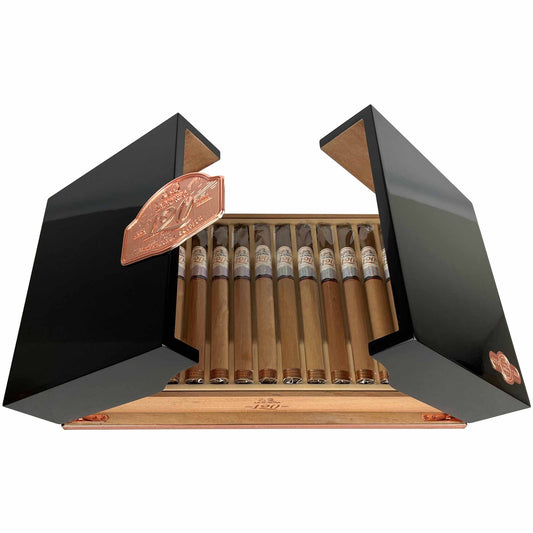 La Aurora 120周年限量版 Lancero