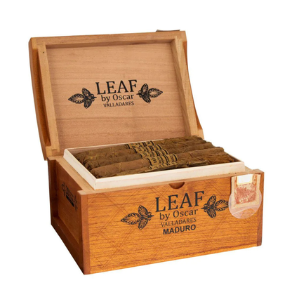 Leaf By Oscar Maduro Toro