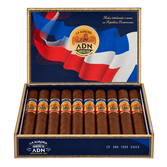 La Aurora Dominican DNA Toro
