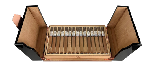 La Aurora 120周年限量版 Lancero